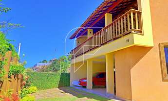 Imagem 2: Casa Triplex à venda, 4 quartos, 1 suíte, acabamento de alto padrão, quintal e área gourme