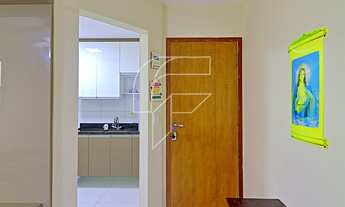 Imagem 4: Apartamento com área lateral de 2 quartos, Aluguel anual sendo 1 suíte, a venda na Praia