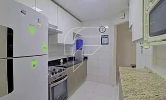 Imagem 7: Apartamento com área lateral de 2 quartos, Aluguel anual sendo 1 suíte, a venda na Praia