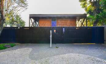 Imagem 2: Imperdível casa à venda em São Paulo-SP, Jardim Morumbi: COM RENDA, 4 quartos, 4 suítes, 4