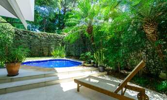 Imagem 4: Imperdível: Casa de luxo à venda no Morumbi, São Paulo-SP, com 4 quartos, 2 suítes e 370m²