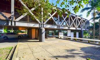 Imagem 7: Imperdível casa à venda em São Paulo-SP, Jardim Morumbi: COM RENDA, 4 quartos, 4 suítes, 4