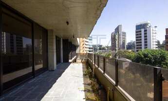 Imagem 4: Imperdível: Apartamento de Luxo com 4 Suítes no Real Parque, São Paulo-SP - 515m² e 6 vaga