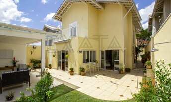 Imagem 2: Imperdível oportunidade de casa à venda em São Paulo-SP, Jardim Leonor: 3 quartos, 3 suíte