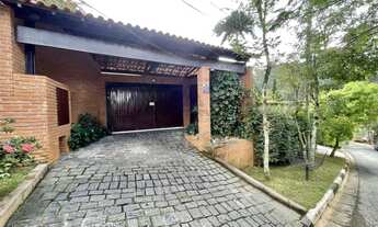 Imagem 3: Casa à venda na fazendinha, Granja Viana, Carapicuíba-SP, 3 Quartos, 3 Suítes, 5 Salas, 4