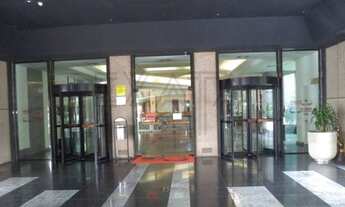 Imagem 3: Conjunto Comercial de Alto Padrão em Pinheiros, São Paulo-SP: 15 salas, 18 banheiros, 42 v