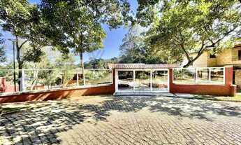 Imagem 4: Imponente casa de luxo à venda em Condomínio Villagio Toscano em Granja Viana -SP: 4 quart