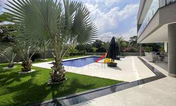 Imagem 5: Luxuosa Casa à venda no Condomínio São Paulo II Granja Viana em Cotia-SP: Com 4 suítes e 6