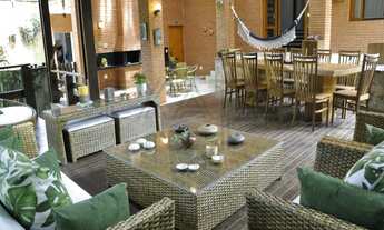 Imagem 2: Luxuosa Casa à venda em Condomínio Fechado Condomínio Forest Hills, na Granja Viana em Jan