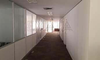 Imagem 5: Laje comercial de alto padrão no Itaim Bibi: 1 sala, 6 banheiros, 8 vagas de garagem e 514