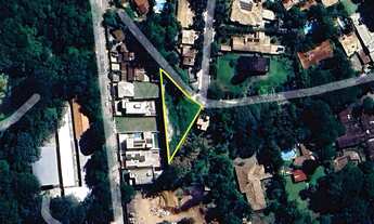 Imagem: Terreno de 927,92 m² à venda em Bolsão