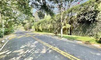 Imagem 2: Luxuosa casa em condomínio à venda em Carapicuíba-SP, Chácara Vale do Rio Cotia: 4 quartos