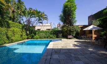 Imagem 3: Casa de Luxo à Venda em São Paulo - Jardim Guedala: 4 quartos, 4 suítes, 5 salas, 6 banhei