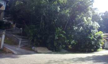 Imagem: Terreno à venda em Condomínio Fechado