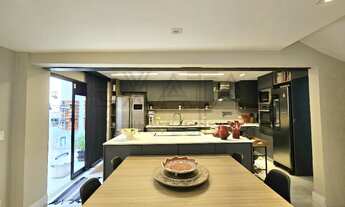 Imagem 6: Imperdível Casa de Luxo à Venda no Brooklin Paulista: 3 Quartos, 3 Suítes, 5 Salas, 6 Banh