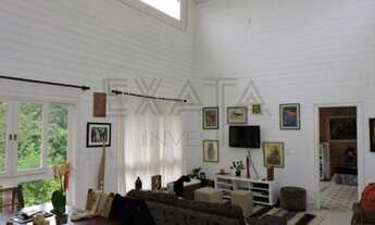 Imagem 4: Casa de luxo em condomínio à venda em Embu das Artes-SP 4 quartos, 1 suíte, 4 salas e 4 v