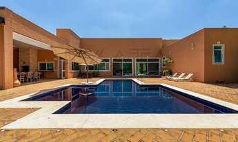 Imagem: Luxuosa mansão Á venda no Condomínio