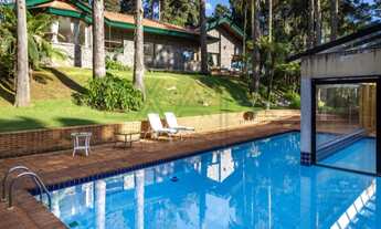 Imagem 3: Luxuosa mansão à venda em Campos do Jordão-SP, no exclusivo bairro Toriba, com 6 quartos