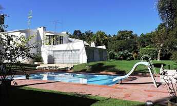 Imagem 3: Casa de Luxo à Venda em Condomínio Fechado, Jardim Colonial, Granja Viana, 5 Suítes, 6 Sal