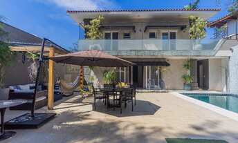 Imagem 2: Mansão, Casa de luxo à venda no Pacaembu: 5 quartos, 5 suítes, 5 salas, 6 banheiros, 4 vag