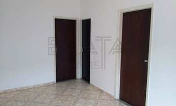 Imagem 4: Excelente oportunidade de investimento: Casa à venda no Centro de Cotia, com 4 quartos, 1
