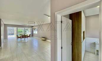 Imagem 6: Casa à venda em Condomínio Fechado na Granja Viana, Cotia-SP: Ao lado do Shopping, 4 suíte