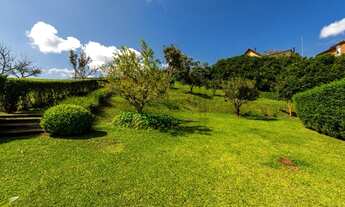Imagem 7: Luxuosa casa em condomínio à venda em Campos do Jordão-SP 5 quartos, 5 suítes, 5 salas, 7