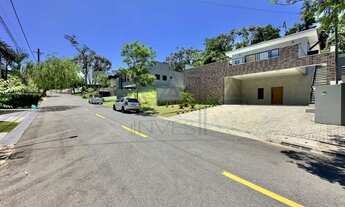 Imagem 2: Casa à venda em Condomínio Fechado Reserva do Vianna, Granja Viana, com Elevador, Ao lado