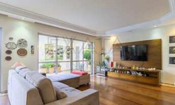 Imagem 5: Imperdível! Casa à venda na Granja Julieta, São Paulo-SP, com 4 quartos, 4 suítes e 363m²