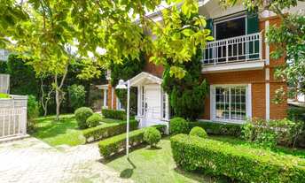 Imagem 4: Luxuosa Casa à venda em condomínio de Alto Padrão na Cidade Jardim, São Paulo: Com Elevado