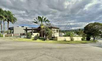 Imagem: Casa à venda no Condomínio Golf Village