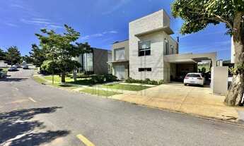 Imagem 3: Casa de Luxo à venda em Condomínio Fechado, Vintage na Granja Viana, 3 suítes, moderna, in