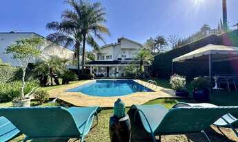 Imagem 2: Oportunidade! Casa de Luxo à venda na Vila Santo Antonio, Granja Viana: com 4 quartos, 4 s