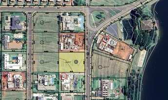 Imagem: Terreno à venda em Condomínio de Luxo