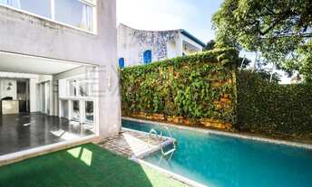 Imagem 4: Imóvel de luxo à venda em São Paulo-SP, Jardim Leonor: Próximo à Praça Vinícius de Moraes