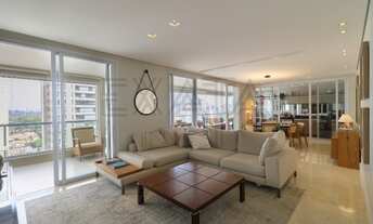 Imagem 2: Imperdível oportunidade: Apartamento de luxo à venda no Campo Belo, São Paulo-SP! Com 4 su