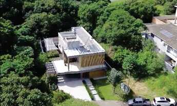 Imagem 4: Casa de Luxo à venda em Condomínio Fechado Reserva Santa Maria em Jandira-SP, Jardim do Go