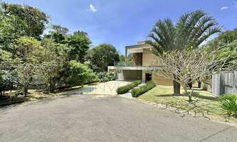 Imagem 3: Casa de Luxo à venda em Condomínio Fechado Reserva Santa Maria em Jandira-SP, Jardim do Go