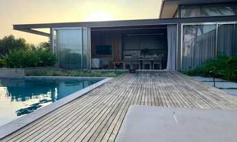 Imagem: Luxuosa Casa de 5 suítes à venda no Condomínio