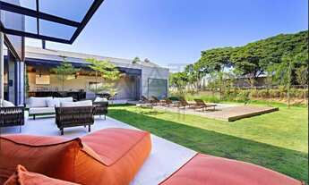 Imagem 2: Luxuosa Casa (mansão) de alto padrão no Condomínio Haras Larissa em Monte Mor-SP, com 7 qu