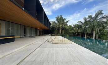 Imagem: Casa de Luxo à venda em Condomínio na