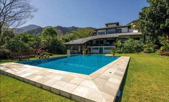 Imagem 2: Casa com vista fantástica para o mar, à venda em excelente localização e muita segurança