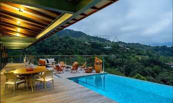 Imagem: Casa de Luxo com pé na areia à Venda em