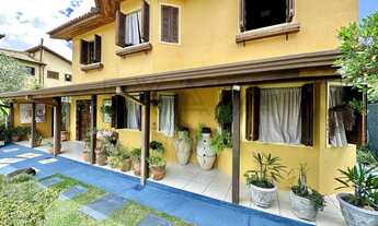 Imagem 2: Casa à venda em Condomínio Fechado Nova Higienópolis - Com 2 LOTES total 1.200m², AC: 240m