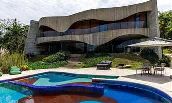 Imagem 6: Casa de Luxo à venda em Condomínio em Valinhos-SP: Projeto do arquiteto Ruy Ohtake, paisag