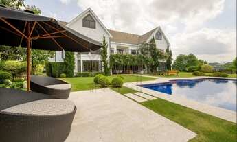 Imagem 4: Casa de Luxo no Condomínio Quinta da Baroneza II - 6 quartos, 6 suítes, 6 salas, 8 banheir