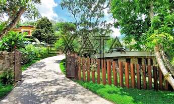 Imagem 2: Casa à venda no Condomínio Forest Hills com AT: 1.032,24 m², AC: 421,87 m², 4 dormitórios