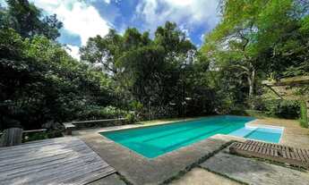 Imagem 5: Casa de alto padrão em condomínio à venda em Carapicuíba-SP, Chácara do Refúgio: 3 quartos