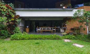 Imagem 6: Casa de luxo em condomínio Rua Fechada no Jardim Morumbi, São Paulo-SP: 4 quartos, 4 suíte