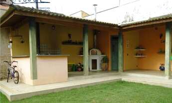 Imagem 7: 3 dormitórios, 1 suítes, 2 vagas na garagem, 270M² de Área Construída, 635M² de Área Total